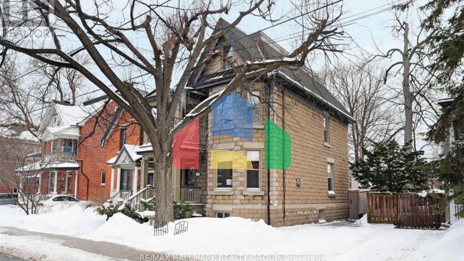 Residential - Single Family Home - Ottawa, Canada - Canada