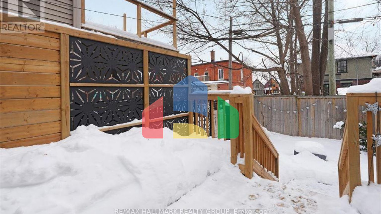 Residential - Single Family Home - Ottawa, Canada - Canada