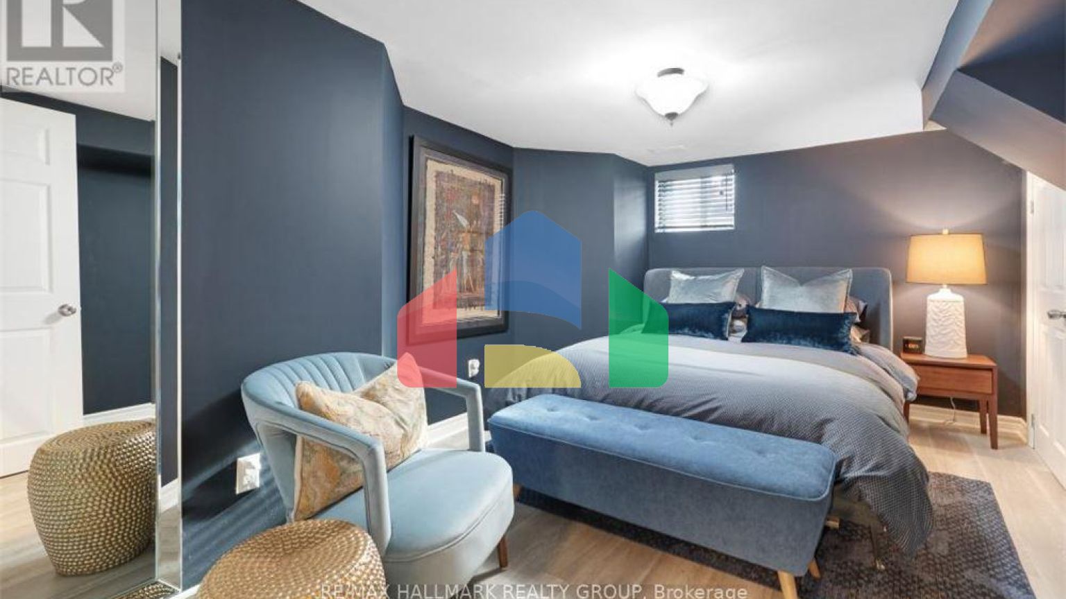 Residential - Single Family Home - Ottawa, Canada - Canada