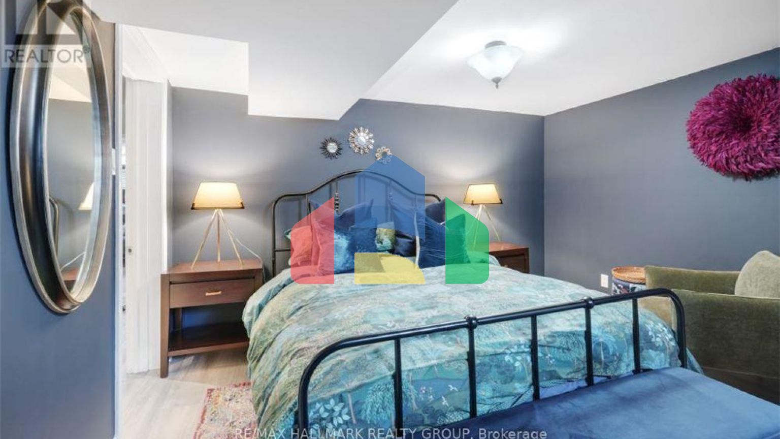 Residential - Single Family Home - Ottawa, Canada - Canada