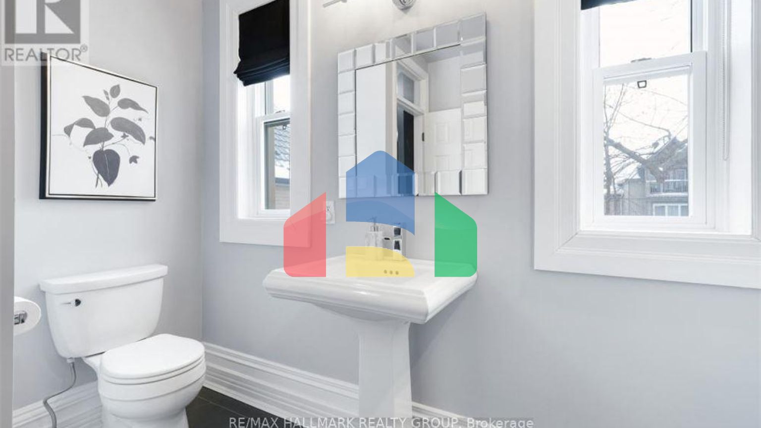 Residential - Single Family Home - Ottawa, Canada - Canada