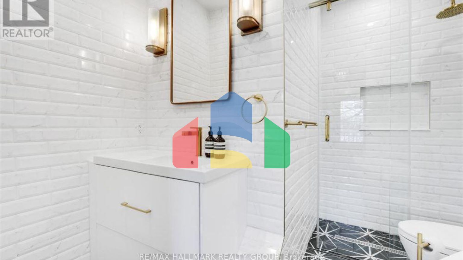 Residential - Single Family Home - Ottawa, Canada - Canada