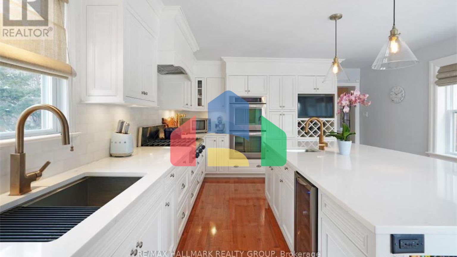 Residential - Single Family Home - Ottawa, Canada - Canada