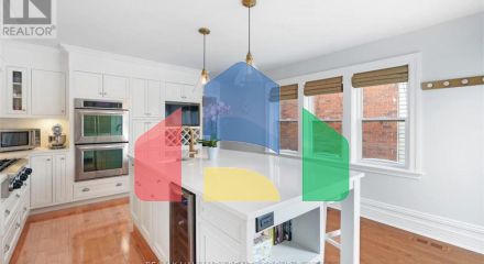 Residential - Single Family Home - Ottawa, Canada - Canada