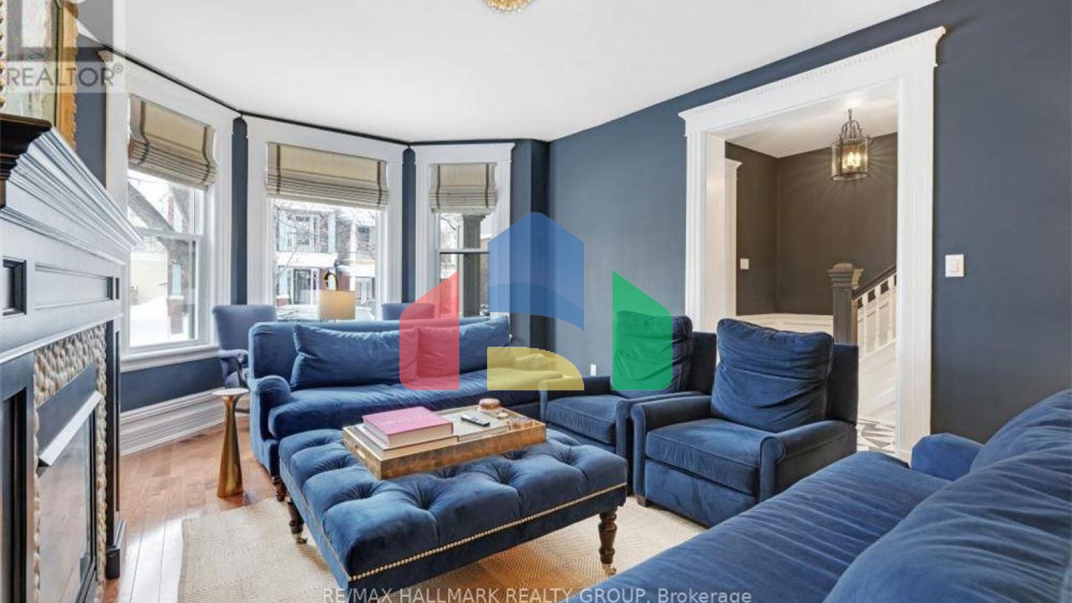 Residential - Single Family Home - Ottawa, Canada - Canada