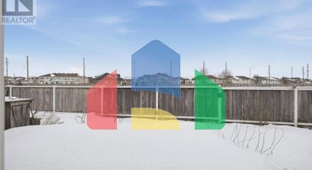 Residential - Single Family Home - Ottawa, Canada - Canada