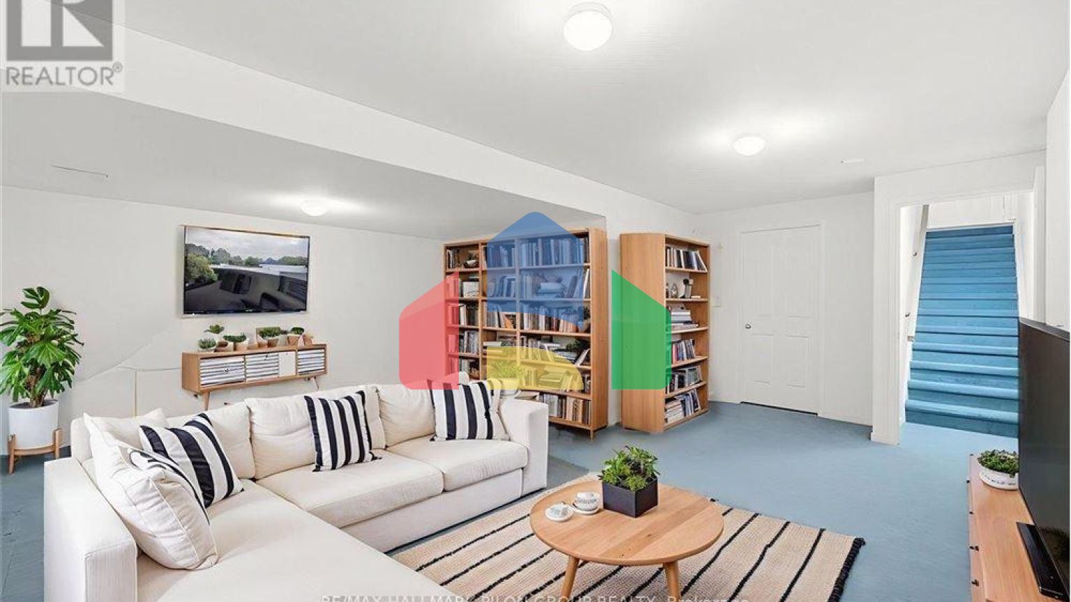 Residential - Single Family Home - Ottawa, Canada - Canada