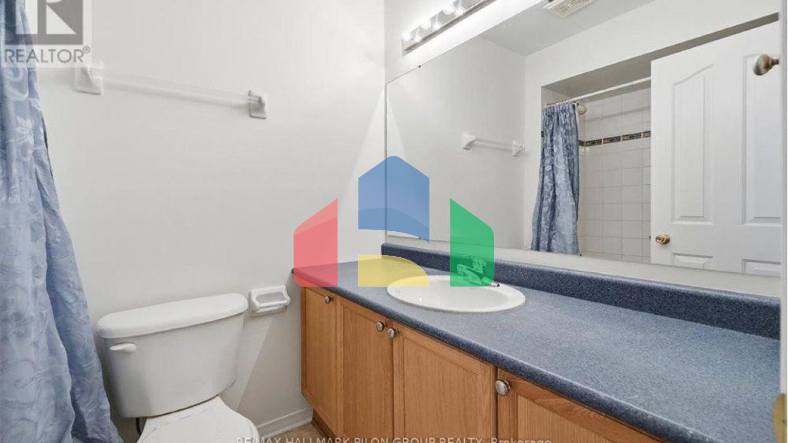 Residential - Single Family Home - Ottawa, Canada - Canada