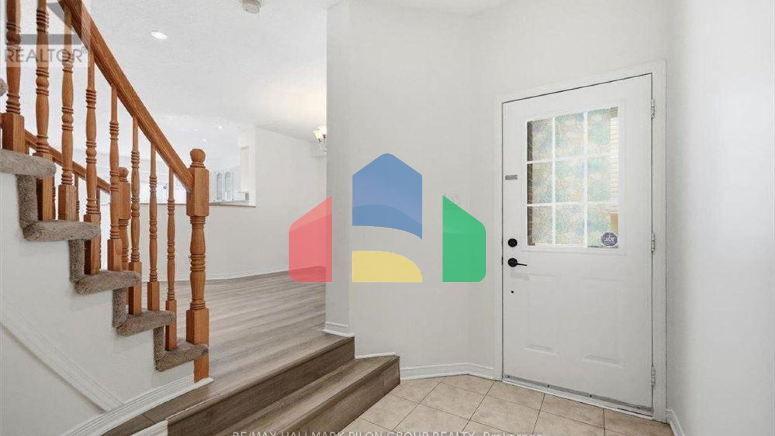 Residential - Single Family Home - Ottawa, Canada - Canada