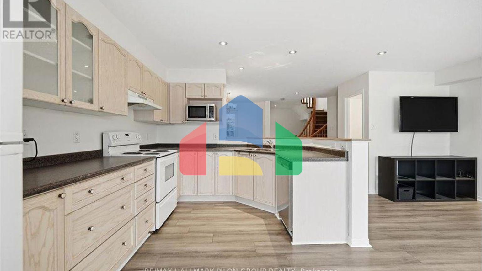 Residential - Single Family Home - Ottawa, Canada - Canada