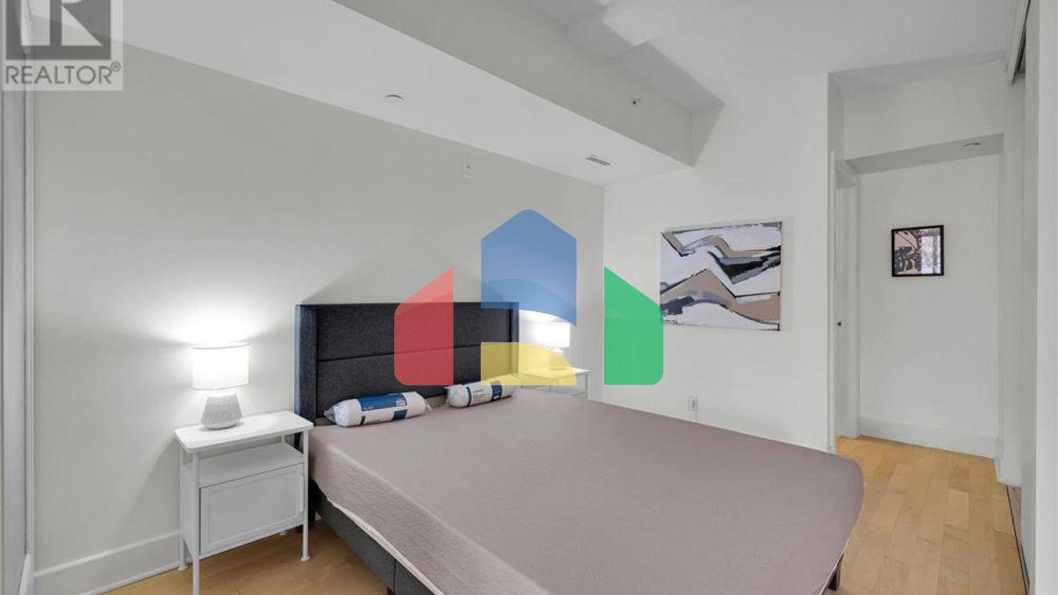 Residential - Condo/Apartment - Ottawa, Canada - Canada