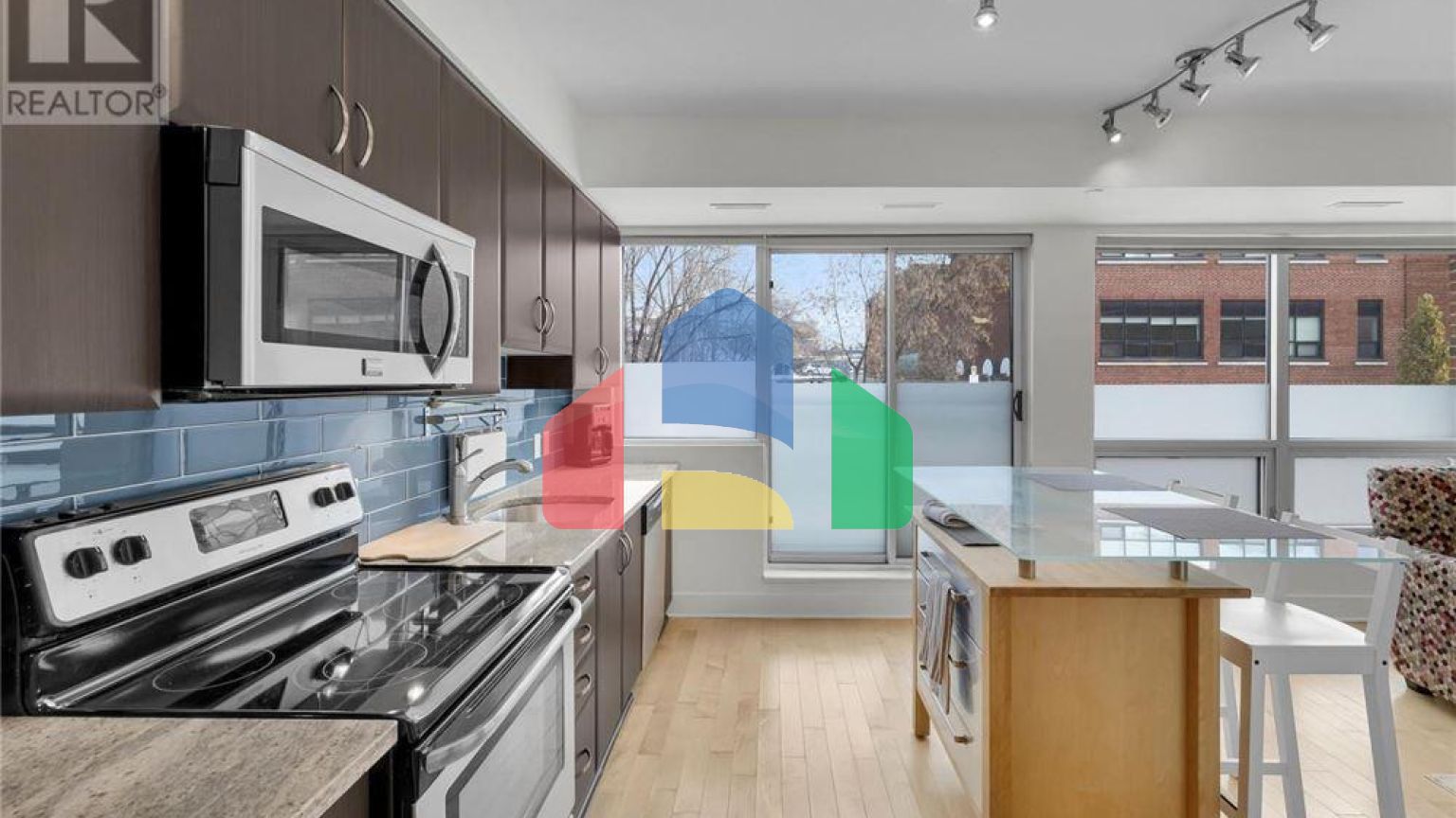 Residential - Condo/Apartment - Ottawa, Canada - Canada