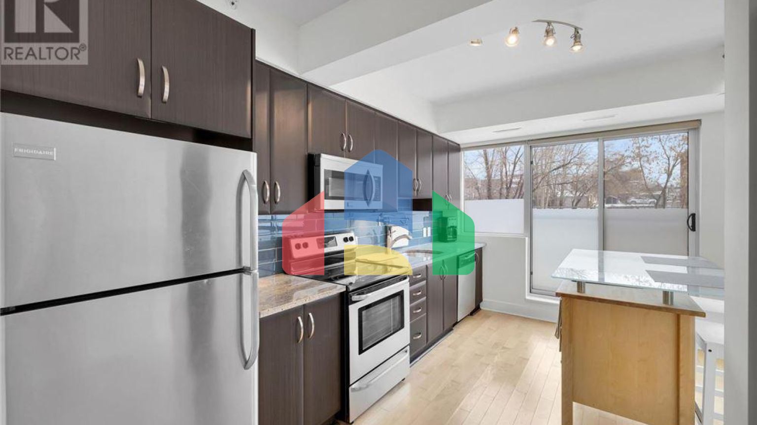 Residential - Condo/Apartment - Ottawa, Canada - Canada