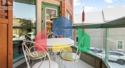 Residential - Single Family Home - Ottawa, Canada - Canada