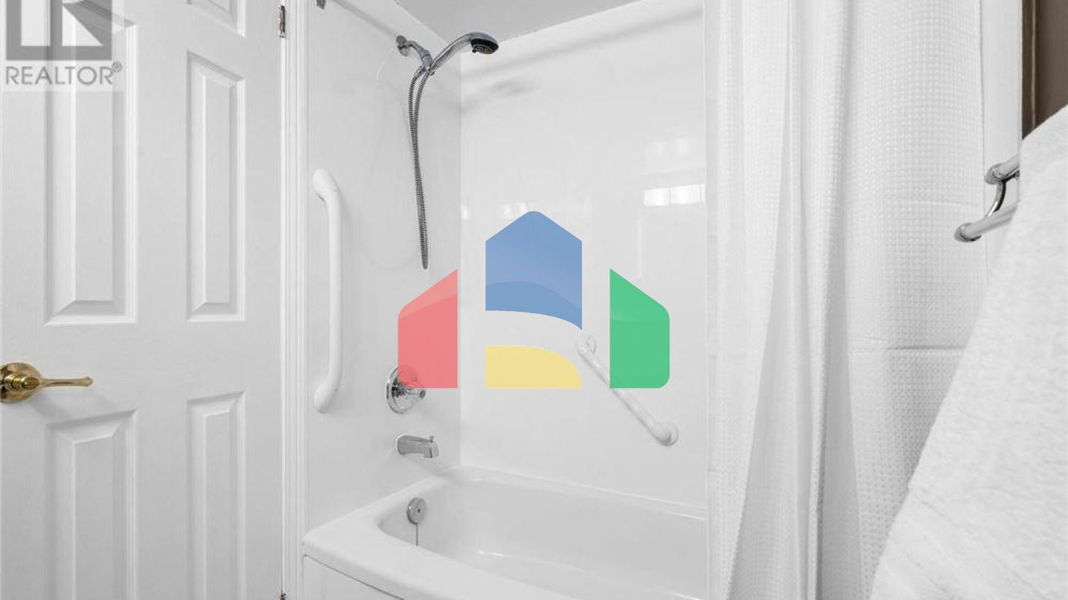 Residential - Single Family Home - Ottawa, Canada - Canada