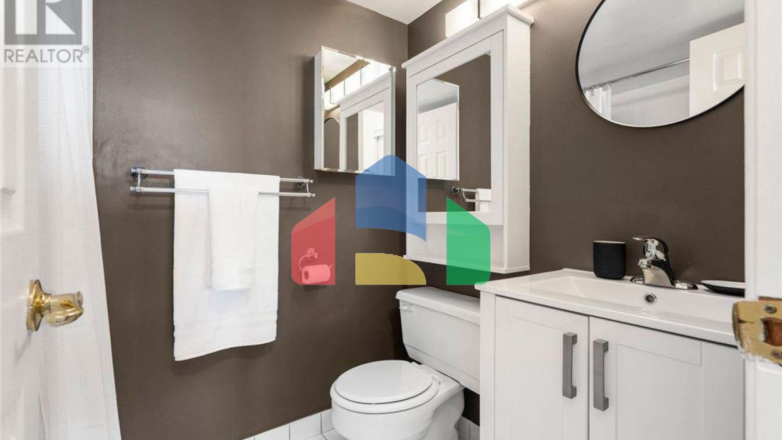 Residential - Single Family Home - Ottawa, Canada - Canada