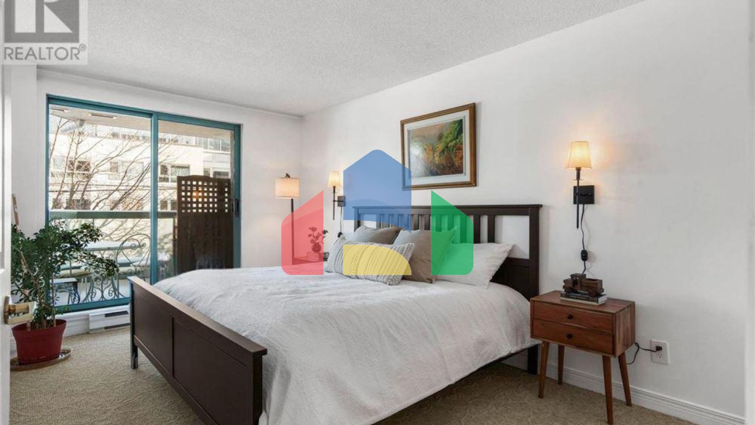 Residential - Single Family Home - Ottawa, Canada - Canada