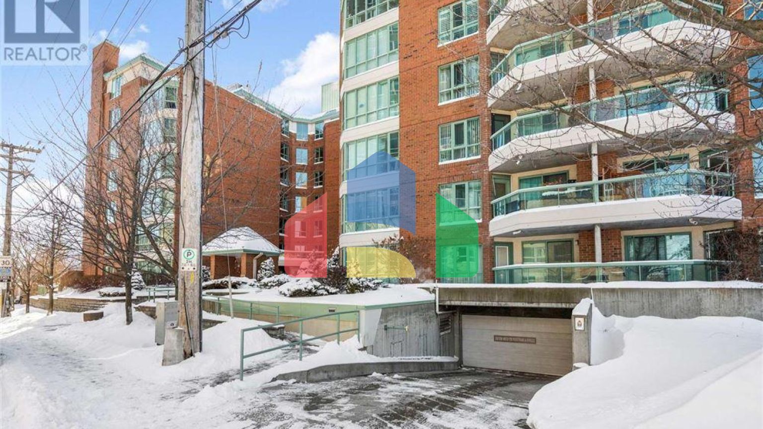 Residential - Single Family Home - Ottawa, Canada - Canada