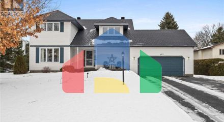 Residential - Single Family Home - Ottawa, Canada - Canada