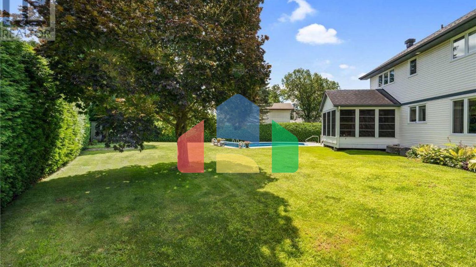 Residential - Single Family Home - Ottawa, Canada - Canada