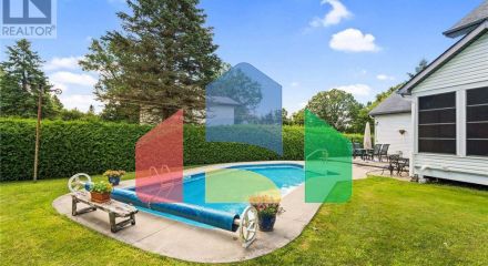 Residential - Single Family Home - Ottawa, Canada - Canada