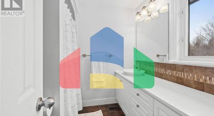 Residential - Single Family Home - Ottawa, Canada - Canada