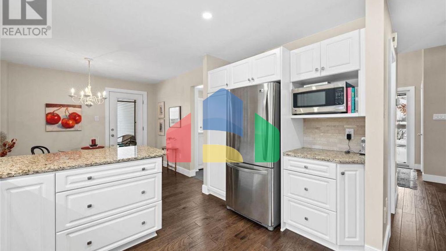 Residential - Single Family Home - Ottawa, Canada - Canada