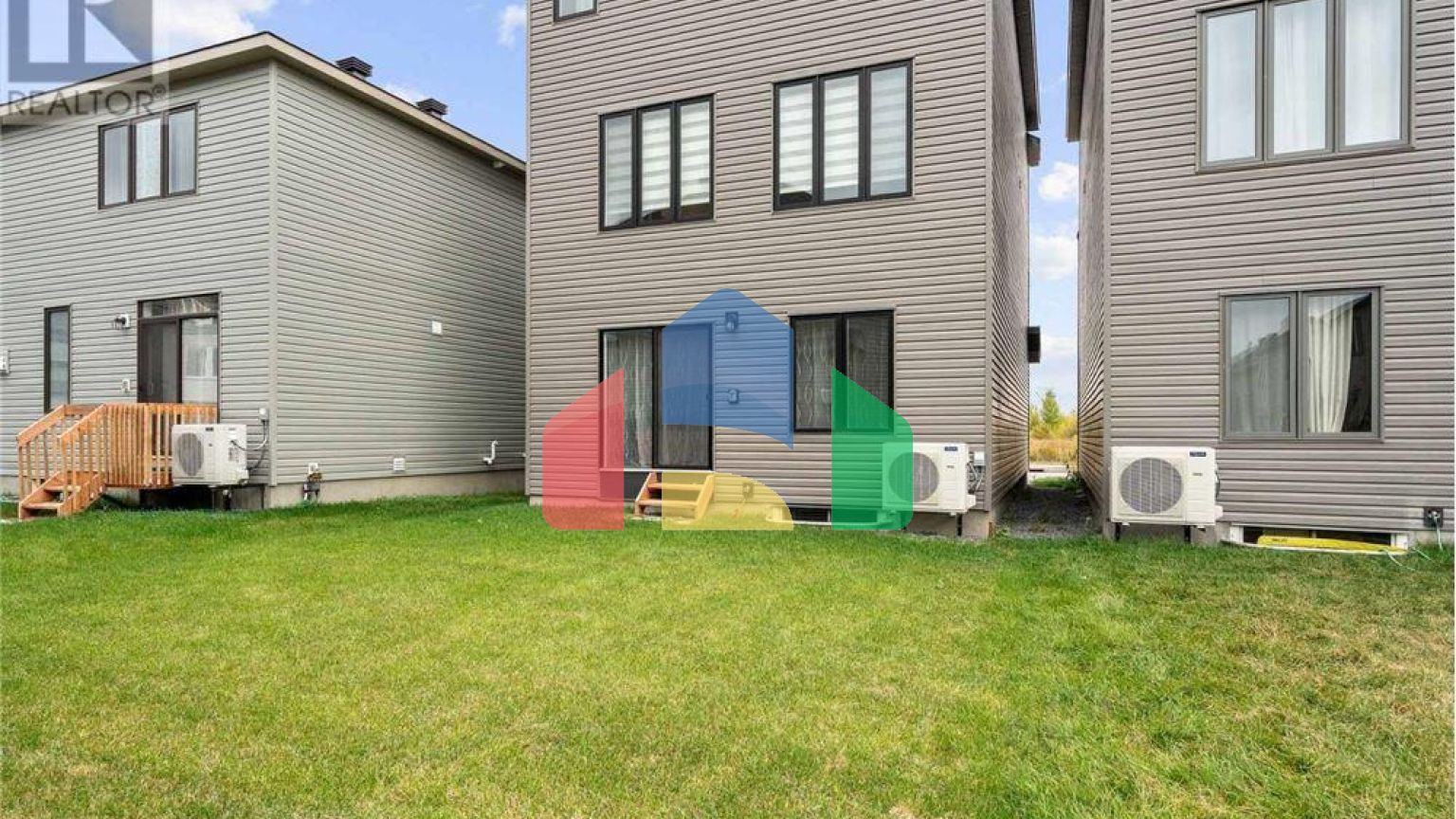 Residential - Single Family Home - Ottawa, Canada - Canada