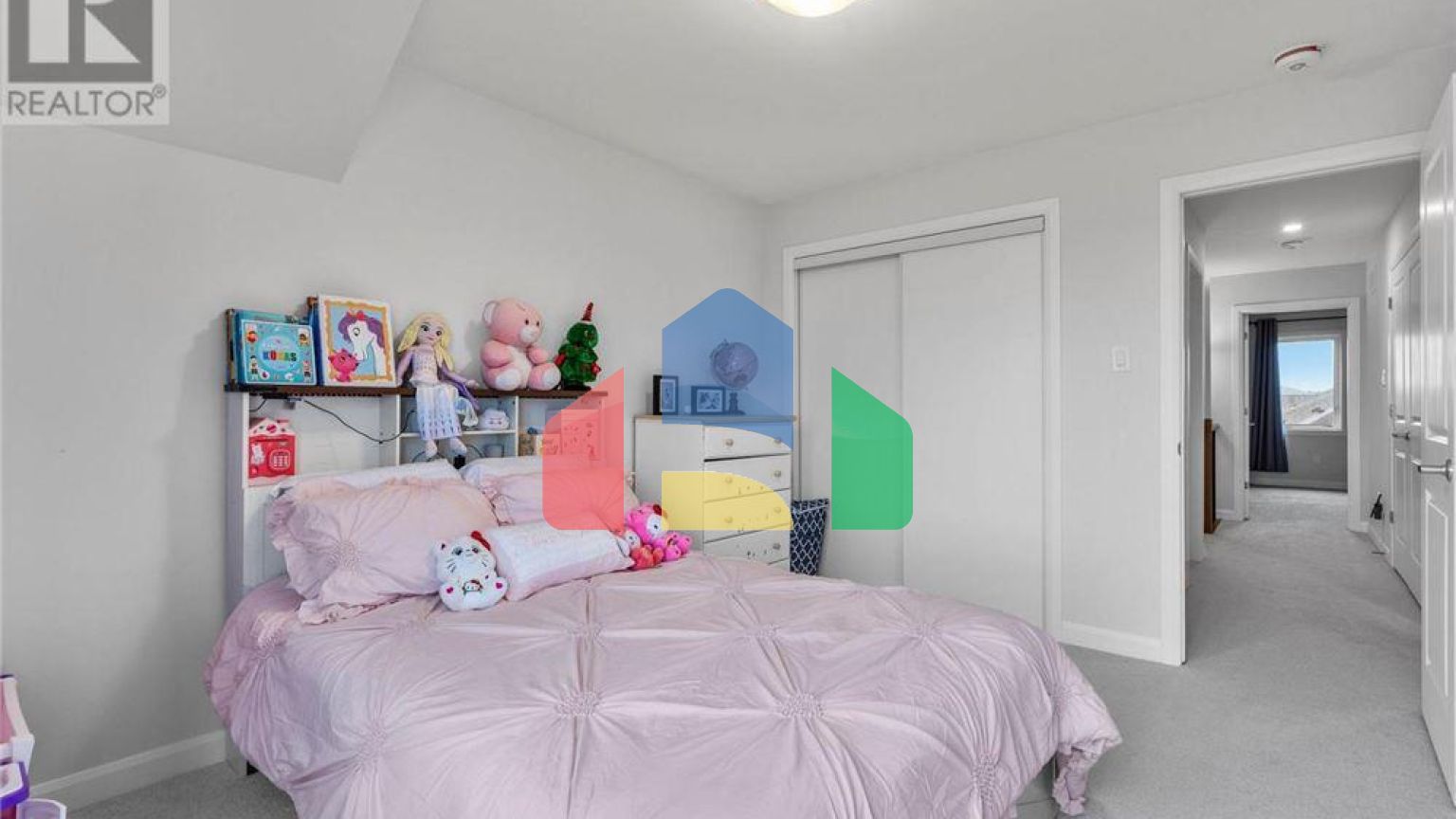 Residential - Single Family Home - Ottawa, Canada - Canada