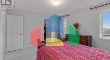 Residential - Single Family Home - Ottawa, Canada - Canada