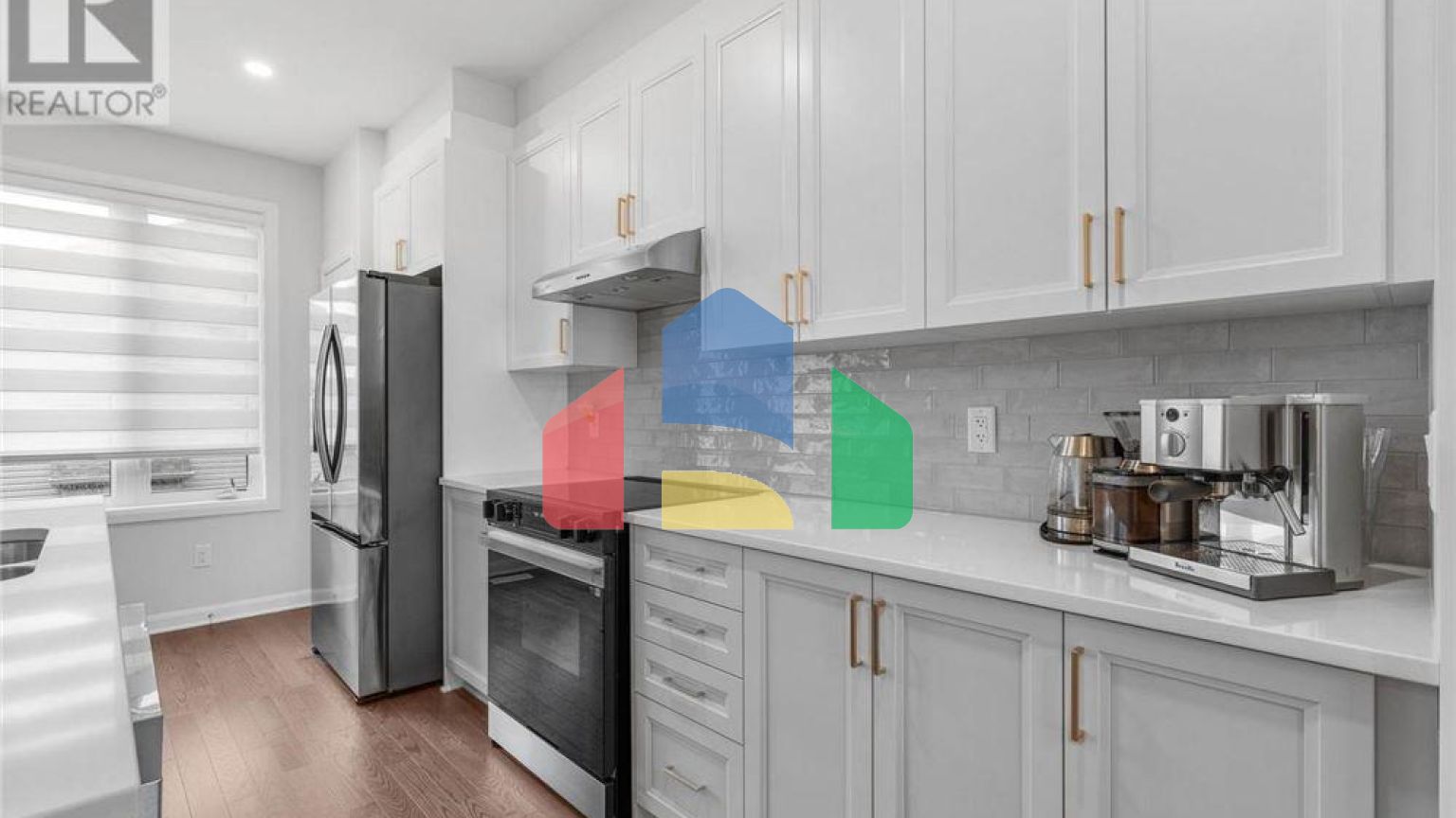 Residential - Single Family Home - Ottawa, Canada - Canada