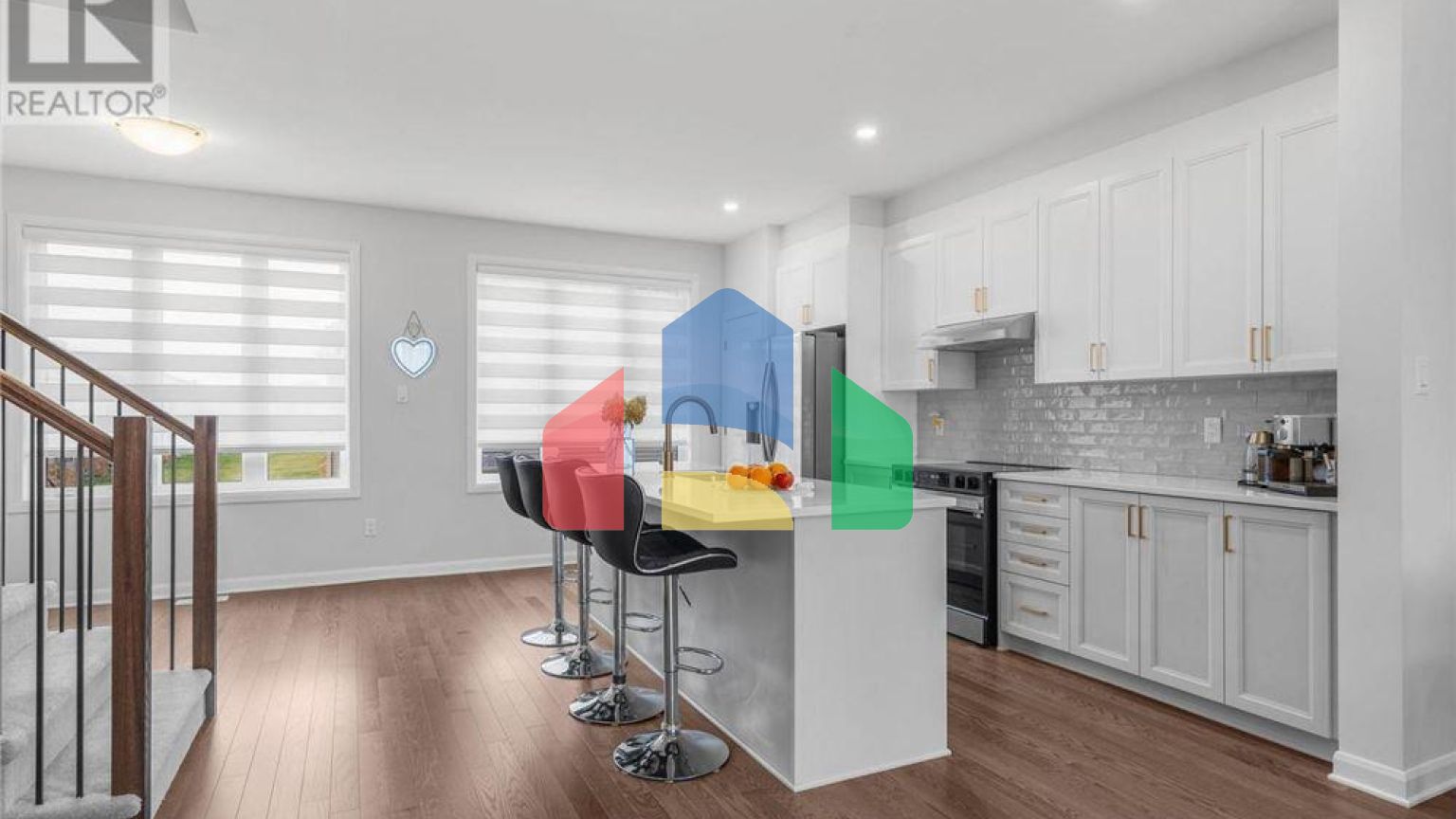 Residential - Single Family Home - Ottawa, Canada - Canada