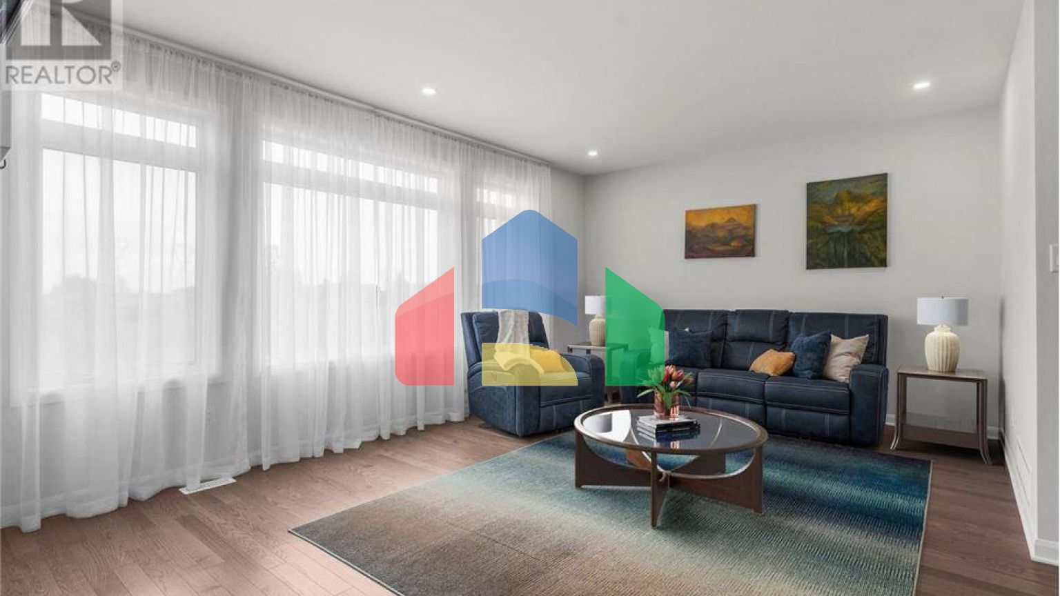 Residential - Single Family Home - Ottawa, Canada - Canada