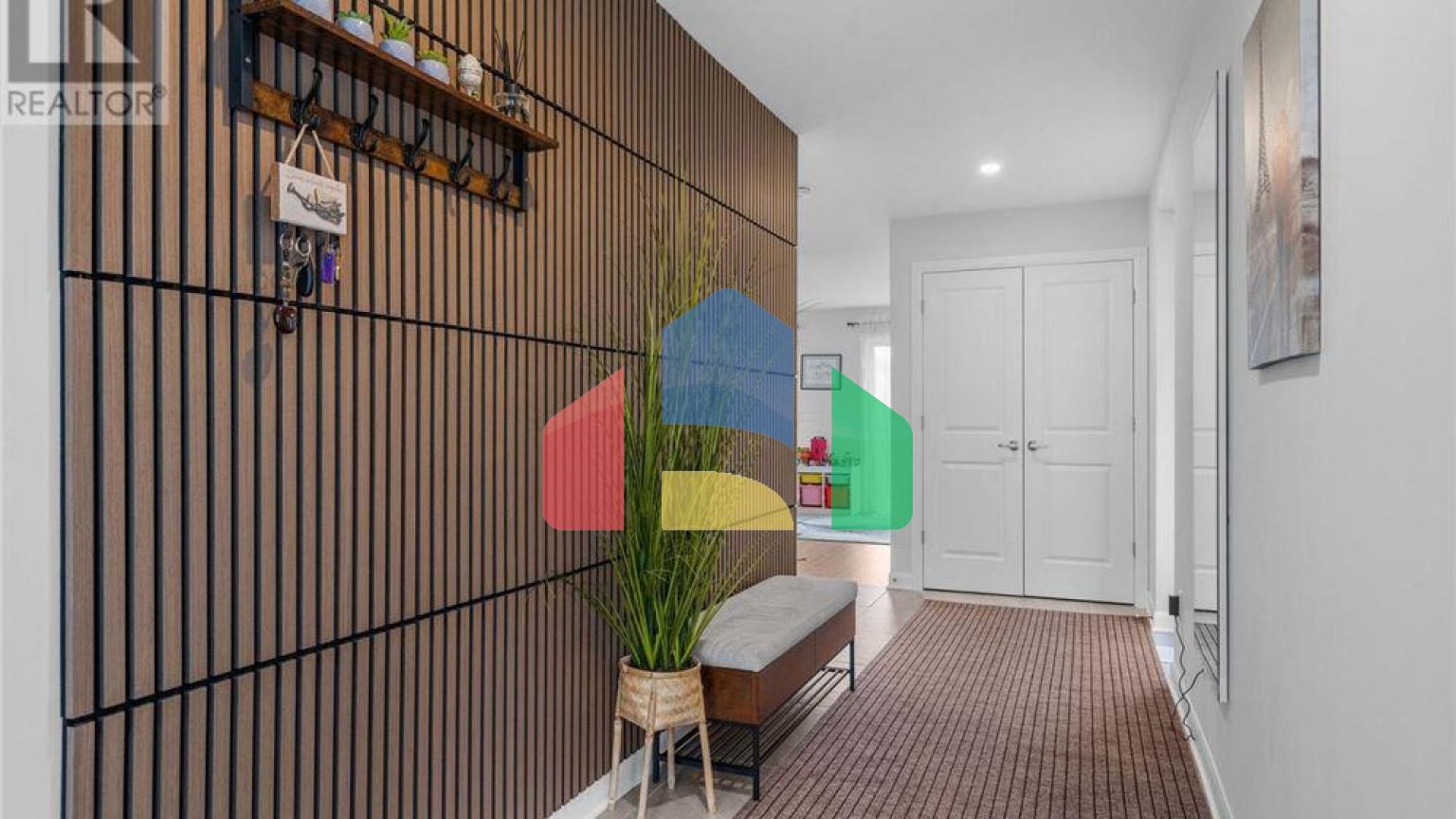 Residential - Single Family Home - Ottawa, Canada - Canada