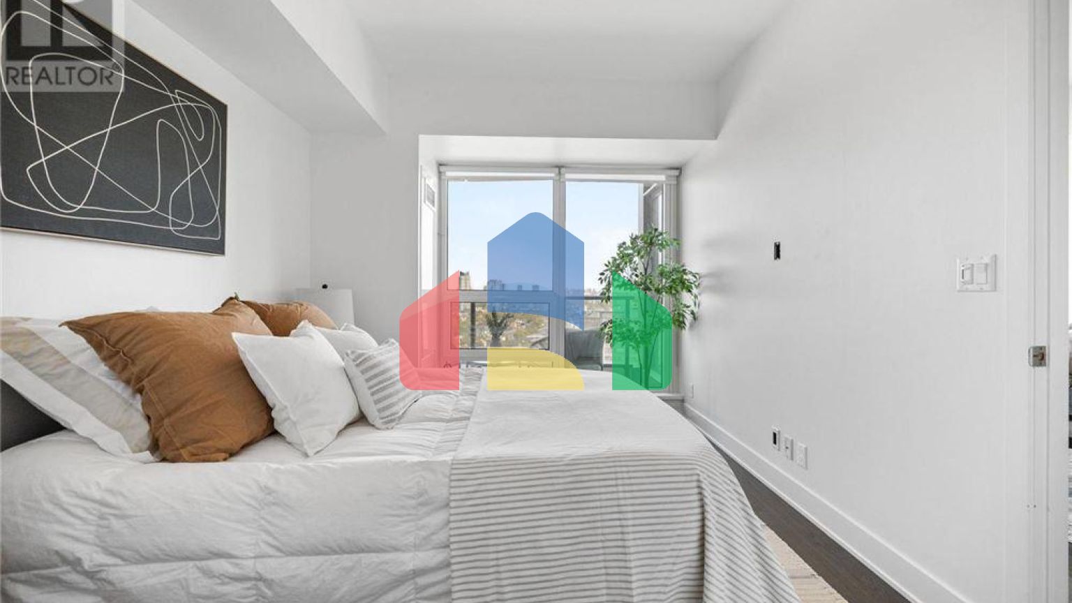 Residential - Condo/Apartment - Ottawa, Canada - Canada