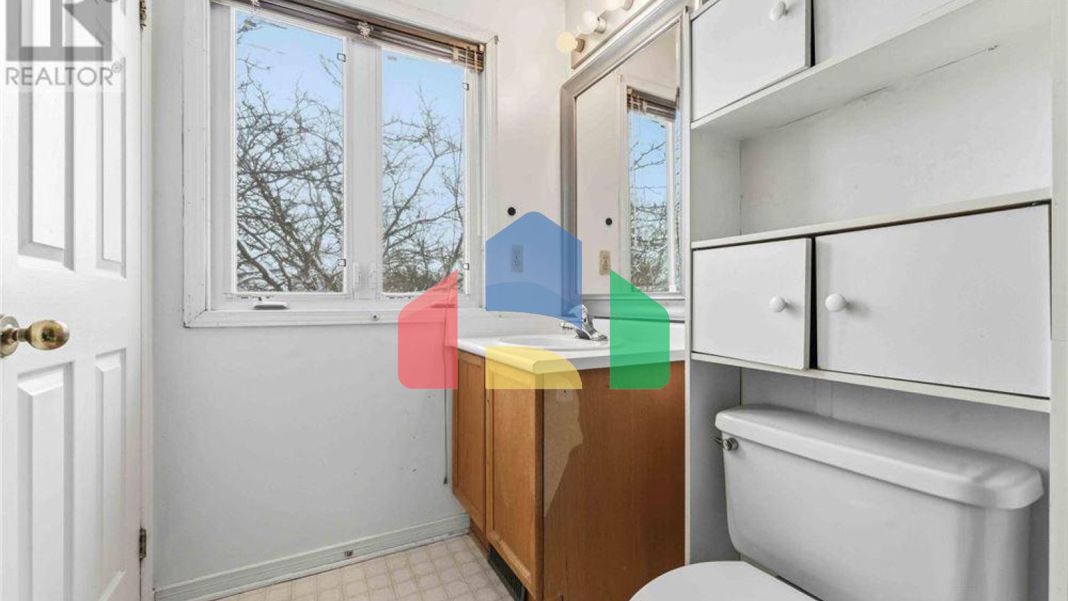 Residential - Single Family Home - Ottawa, Canada - Canada