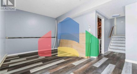 Residential - Single Family Home - Ottawa, Canada - Canada