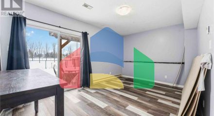 Residential - Single Family Home - Ottawa, Canada - Canada