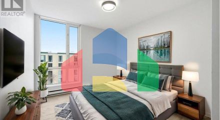 Residential - Single Family Home - Ottawa, Canada - Canada