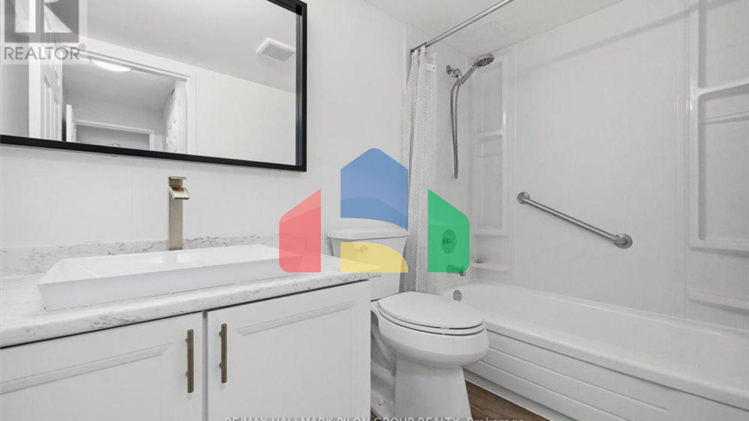 Residential - Single Family Home - Ottawa, Canada - Canada