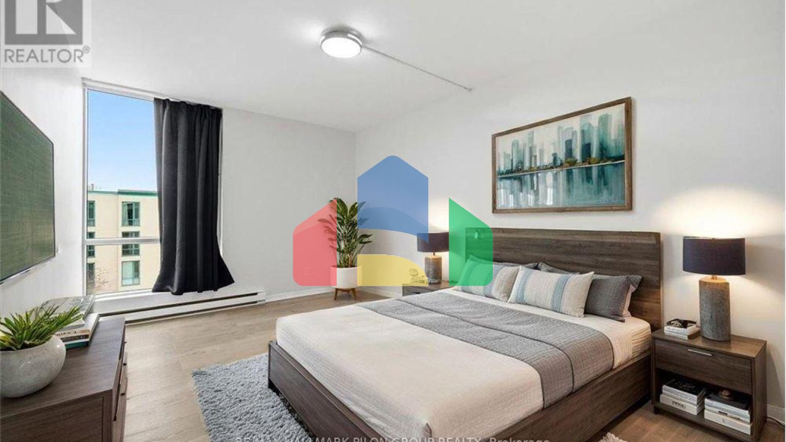 Residential - Single Family Home - Ottawa, Canada - Canada