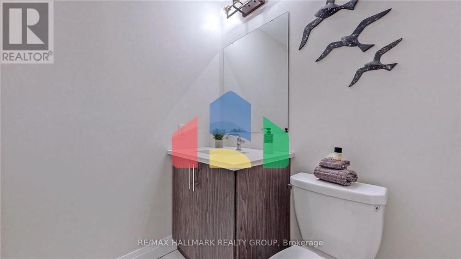 Residential - Single Family Home - Ottawa, Canada - Canada