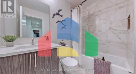 Residential - Single Family Home - Ottawa, Canada - Canada