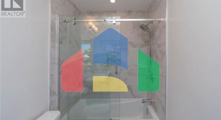 Residential - Single Family Home - Ottawa, Canada - Canada