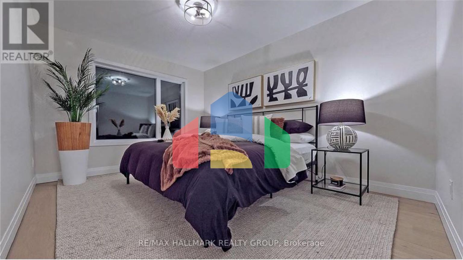 Residential - Single Family Home - Ottawa, Canada - Canada