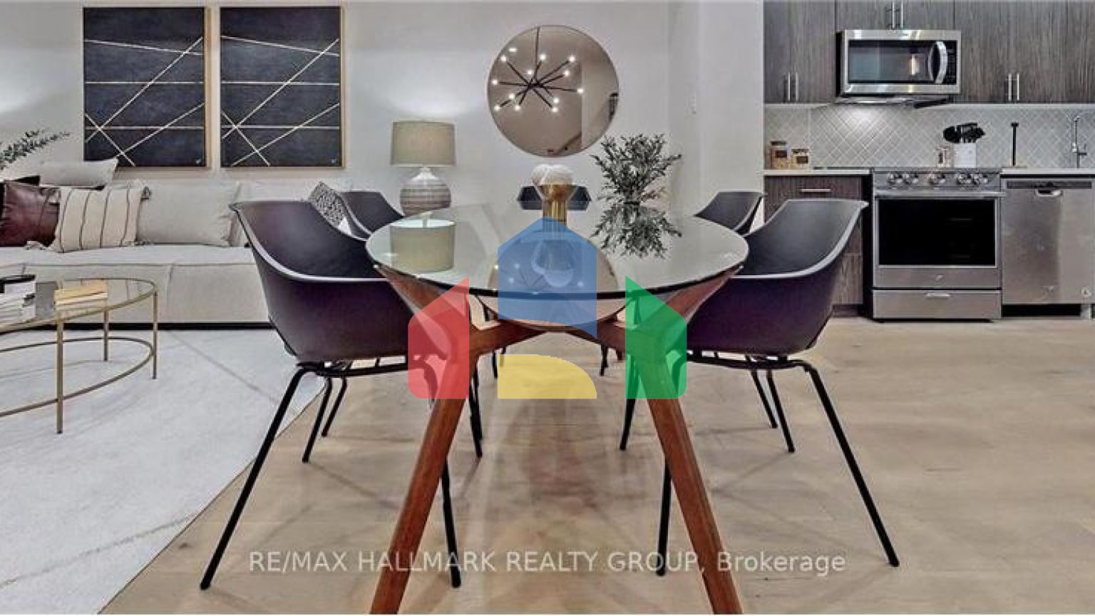 Residential - Single Family Home - Ottawa, Canada - Canada