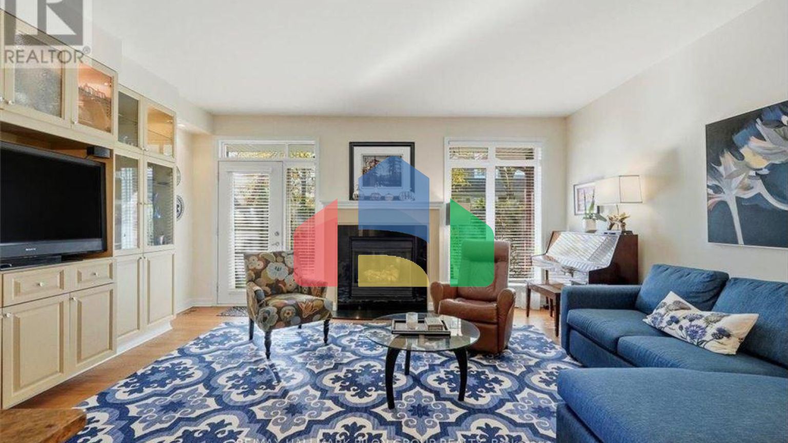 Residential - Single Family Home - Ottawa, Canada - Canada