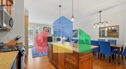 Residential - Single Family Home - Ottawa, Canada - Canada