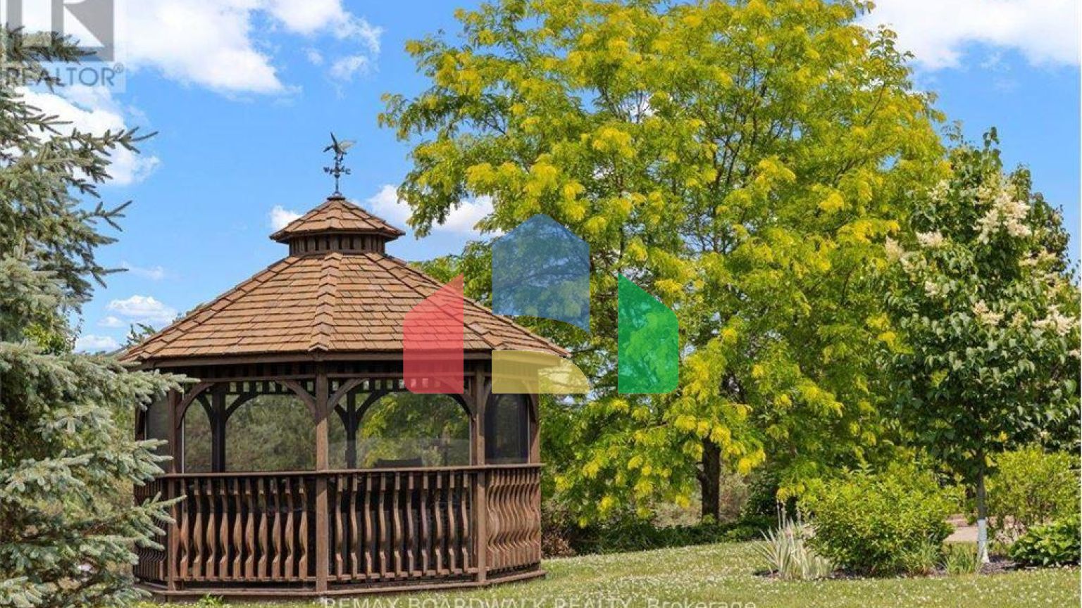 Residential - Single Family Home - Ottawa, Canada - Canada