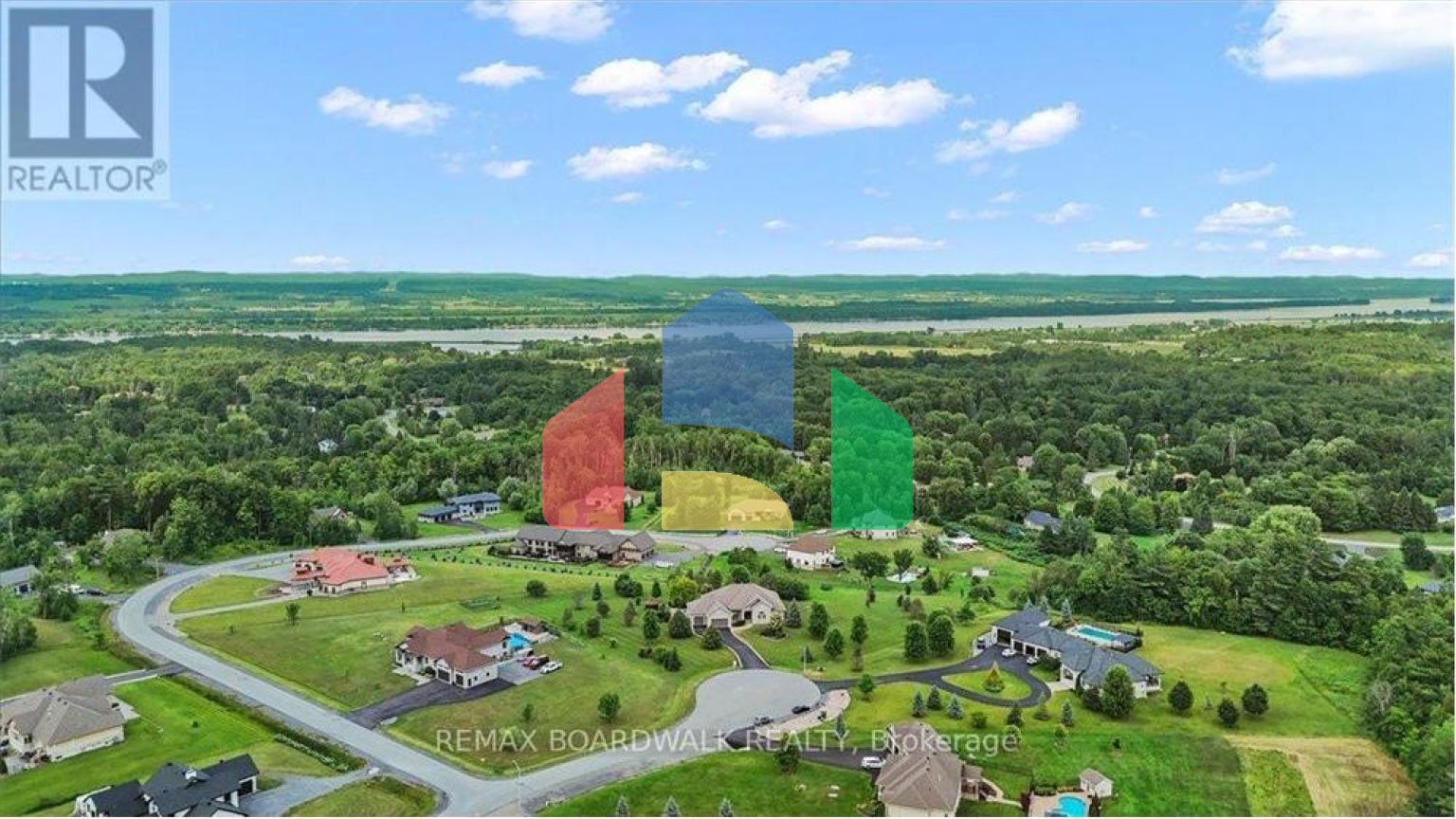 Residential - Single Family Home - Ottawa, Canada - Canada